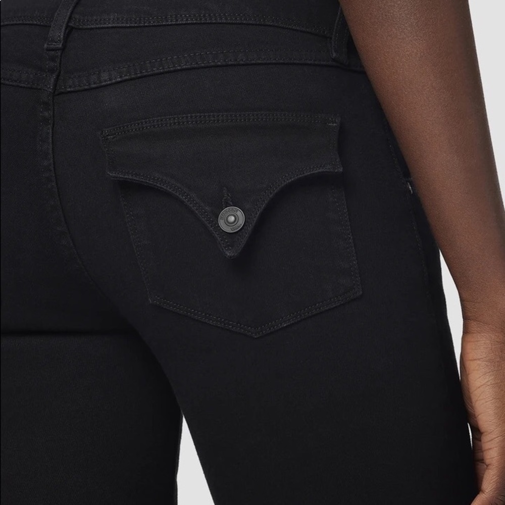 Hudson Collin Skinny Jeans with triangle button flap back pockets in Black.Sz 28